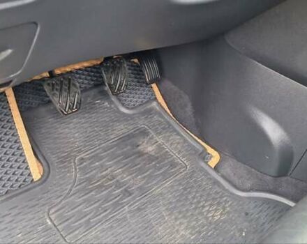 Белый Рено Колеос, объемом двигателя 2 л и пробегом 182 тыс. км за 13300 $, фото 118 на Automoto.ua