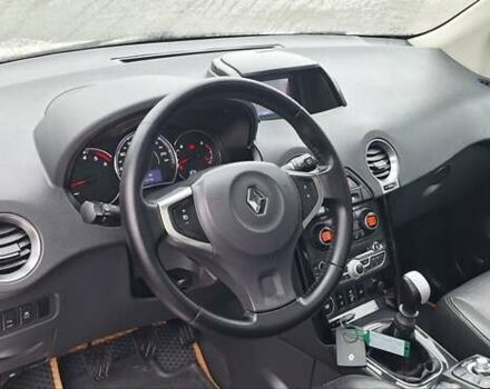 Белый Рено Колеос, объемом двигателя 2 л и пробегом 182 тыс. км за 13300 $, фото 60 на Automoto.ua