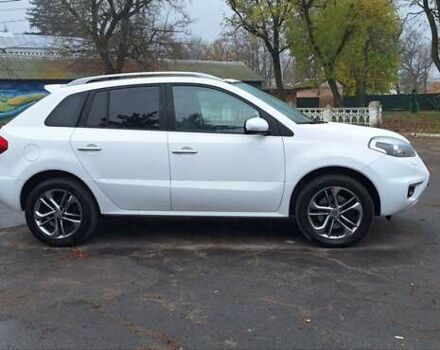 Белый Рено Колеос, объемом двигателя 2 л и пробегом 182 тыс. км за 13300 $, фото 105 на Automoto.ua