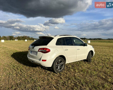 Белый Рено Колеос, объемом двигателя 2 л и пробегом 268 тыс. км за 6606 $, фото 2 на Automoto.ua