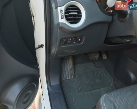 Білий Рено Колеос, об'ємом двигуна 2 л та пробігом 187 тис. км за 11899 $, фото 23 на Automoto.ua