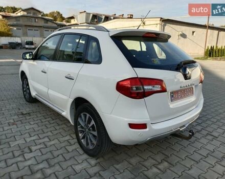 Білий Рено Колеос, об'ємом двигуна 2 л та пробігом 187 тис. км за 11899 $, фото 4 на Automoto.ua