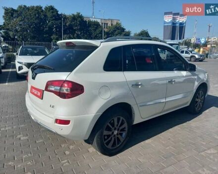 Білий Рено Колеос, об'ємом двигуна 2 л та пробігом 142 тис. км за 10700 $, фото 7 на Automoto.ua