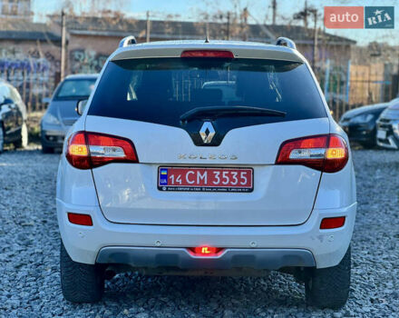 Белый Рено Колеос, объемом двигателя 2 л и пробегом 203 тыс. км за 13300 $, фото 5 на Automoto.ua