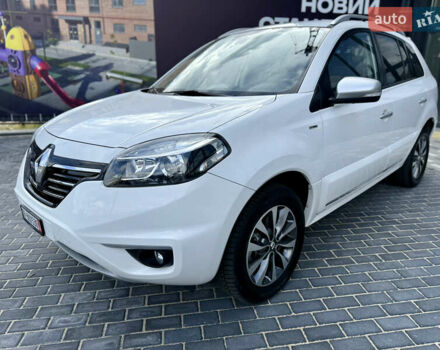 Белый Рено Колеос, объемом двигателя 2 л и пробегом 192 тыс. км за 15500 $, фото 1 на Automoto.ua