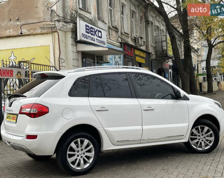 Белый Рено Колеос, объемом двигателя 2 л и пробегом 277 тыс. км за 12700 $, фото 4 на Automoto.ua