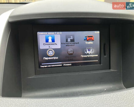 Білий Рено Колеос, об'ємом двигуна 2 л та пробігом 256 тис. км за 10900 $, фото 17 на Automoto.ua