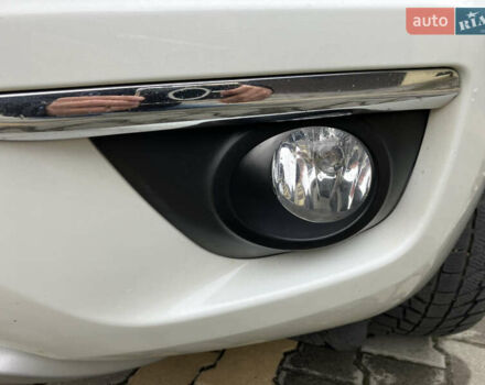 Білий Рено Колеос, об'ємом двигуна 2 л та пробігом 256 тис. км за 10900 $, фото 2 на Automoto.ua