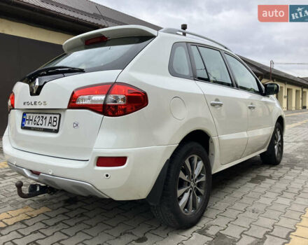 Білий Рено Колеос, об'ємом двигуна 2 л та пробігом 256 тис. км за 10900 $, фото 9 на Automoto.ua
