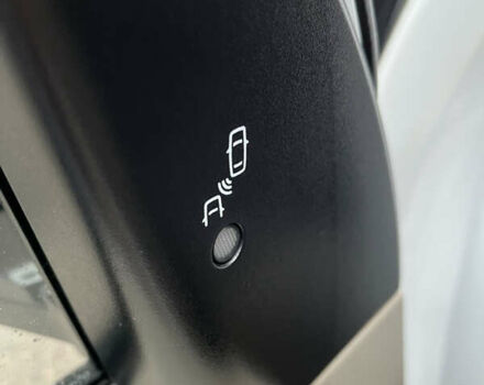 Белый Рено Колеос, объемом двигателя 2 л и пробегом 273 тыс. км за 11799 $, фото 21 на Automoto.ua