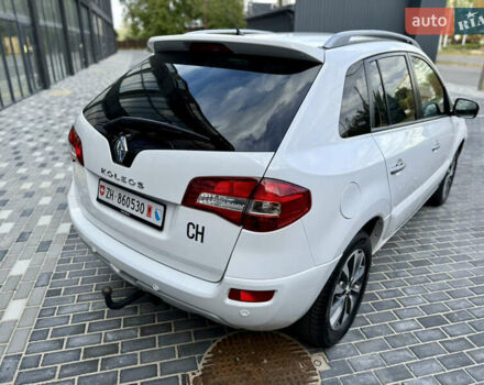 Белый Рено Колеос, объемом двигателя 2 л и пробегом 192 тыс. км за 15500 $, фото 9 на Automoto.ua