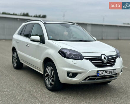 Белый Рено Колеос, объемом двигателя 2 л и пробегом 272 тыс. км за 11800 $, фото 3 на Automoto.ua
