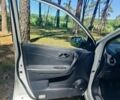 Белый Рено Колеос, объемом двигателя 2 л и пробегом 202 тыс. км за 10700 $, фото 23 на Automoto.ua