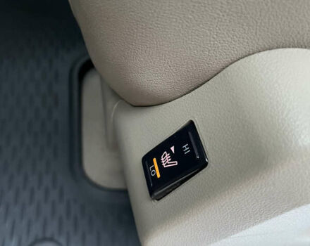 Белый Рено Колеос, объемом двигателя 2 л и пробегом 273 тыс. км за 11799 $, фото 17 на Automoto.ua