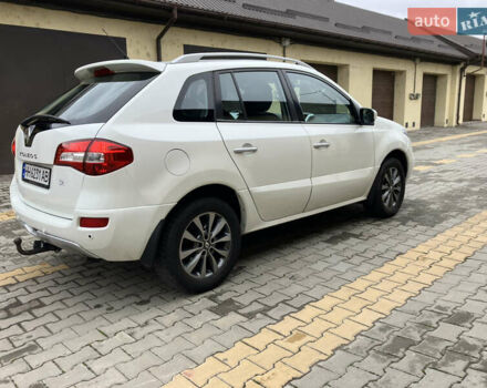 Білий Рено Колеос, об'ємом двигуна 2 л та пробігом 256 тис. км за 10900 $, фото 10 на Automoto.ua