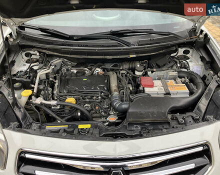 Білий Рено Колеос, об'ємом двигуна 2 л та пробігом 256 тис. км за 10900 $, фото 35 на Automoto.ua