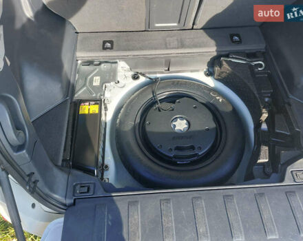 Белый Рено Колеос, объемом двигателя 2 л и пробегом 168 тыс. км за 13700 $, фото 6 на Automoto.ua