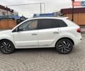 Белый Рено Колеос, объемом двигателя 2 л и пробегом 83 тыс. км за 15800 $, фото 1 на Automoto.ua