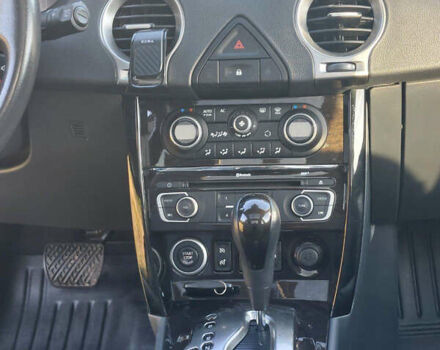 Белый Рено Колеос, объемом двигателя 2 л и пробегом 168 тыс. км за 13700 $, фото 4 на Automoto.ua