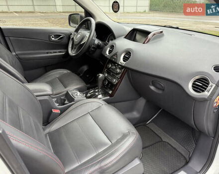 Белый Рено Колеос, объемом двигателя 2 л и пробегом 206 тыс. км за 15300 $, фото 28 на Automoto.ua