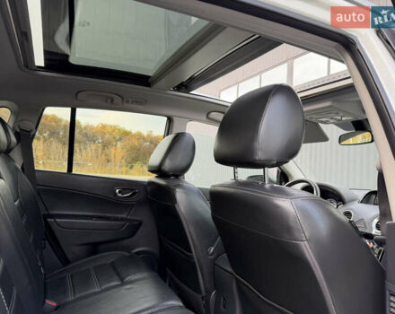 Рено Колеос 2015 в Дубно на Automoto.ua Белый Рено Колеос, объемом двигателя 2 л и пробегом 219 тыс. км за 13699 $, фото 59 на Automoto.ua