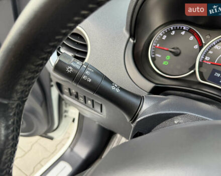 Рено Колеос 2015 в Дубно на Automoto.ua Белый Рено Колеос, объемом двигателя 2 л и пробегом 219 тыс. км за 13699 $, фото 43 на Automoto.ua