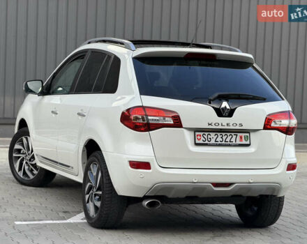Рено Колеос 2015 в Дубно на Automoto.ua Белый Рено Колеос, объемом двигателя 2 л и пробегом 219 тыс. км за 13699 $, фото 17 на Automoto.ua