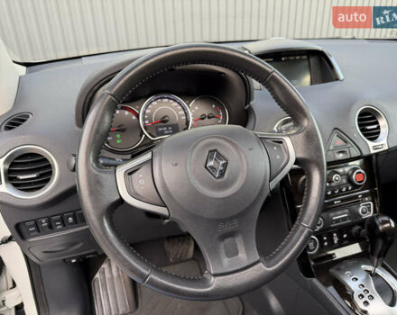 Рено Колеос 2015 в Дубно на Automoto.ua Белый Рено Колеос, объемом двигателя 2 л и пробегом 219 тыс. км за 13699 $, фото 45 на Automoto.ua