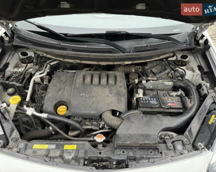 Белый Рено Колеос, объемом двигателя 2 л и пробегом 206 тыс. км за 15300 $, фото 37 на Automoto.ua