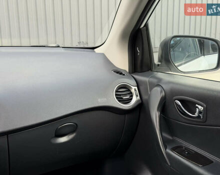 Рено Колеос 2015 в Дубно на Automoto.ua Белый Рено Колеос, объемом двигателя 2 л и пробегом 219 тыс. км за 13699 $, фото 64 на Automoto.ua