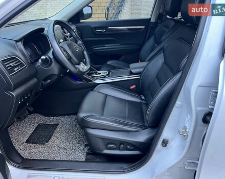 Рено Колеос 2016 в Виннице на Automoto.ua Белый Рено Колеос, объемом двигателя 2 л и пробегом 91 тыс. км за 19999 $, фото 23 на Automoto.ua