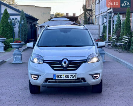 Білий Рено Колеос, об'ємом двигуна 2 л та пробігом 182 тис. км за 13350 $, фото 10 на Automoto.ua