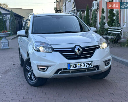 Белый Рено Колеос, объемом двигателя 2 л и пробегом 181 тыс. км за 13950 $, фото 4 на Automoto.ua