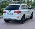 Белый Рено Колеос, объемом двигателя 2 л и пробегом 181 тыс. км за 13950 $, фото 13 на Automoto.ua
