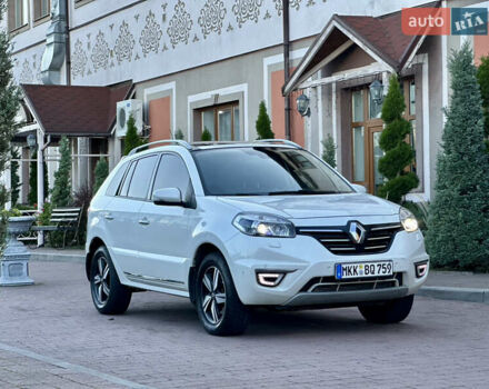 Білий Рено Колеос, об'ємом двигуна 2 л та пробігом 183 тис. км за 12950 $, фото 17 на Automoto.ua
