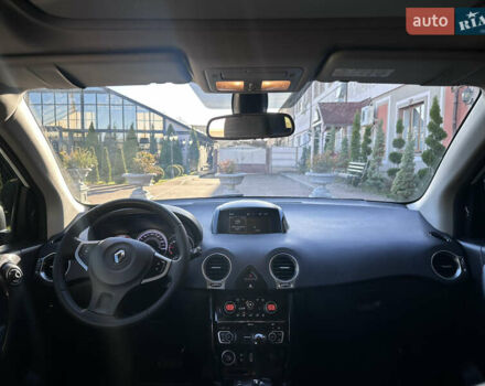 Білий Рено Колеос, об'ємом двигуна 2 л та пробігом 182 тис. км за 13350 $, фото 61 на Automoto.ua