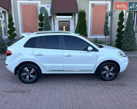 Белый Рено Колеос, объемом двигателя 2 л и пробегом 181 тыс. км за 13950 $, фото 27 на Automoto.ua