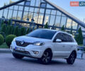 Білий Рено Колеос, об'ємом двигуна 2 л та пробігом 183 тис. км за 12950 $, фото 6 на Automoto.ua