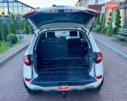 Білий Рено Колеос, об'ємом двигуна 2 л та пробігом 182 тис. км за 13350 $, фото 44 на Automoto.ua