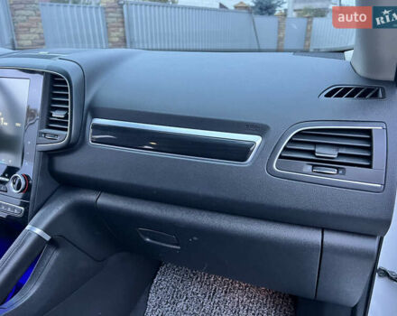 Рено Колеос 2016 в Виннице на Automoto.ua Белый Рено Колеос, объемом двигателя 2 л и пробегом 91 тыс. км за 19999 $, фото 44 на Automoto.ua