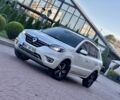 Белый Рено Колеос, объемом двигателя 2 л и пробегом 181 тыс. км за 13950 $, фото 5 на Automoto.ua