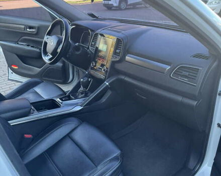 Белый Рено Колеос, объемом двигателя 2 л и пробегом 140 тыс. км за 16500 $, фото 18 на Automoto.ua