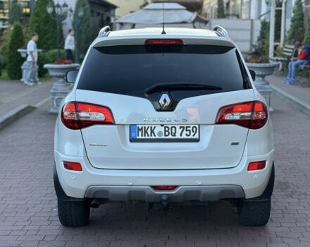 Белый Рено Колеос, объемом двигателя 2 л и пробегом 181 тыс. км за 13950 $, фото 15 на Automoto.ua