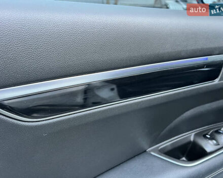 Рено Колеос 2016 в Виннице на Automoto.ua Белый Рено Колеос, объемом двигателя 2 л и пробегом 91 тыс. км за 19999 $, фото 22 на Automoto.ua