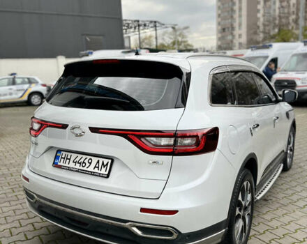 Белый Рено Колеос, объемом двигателя 2 л и пробегом 97 тыс. км за 19800 $, фото 3 на Automoto.ua