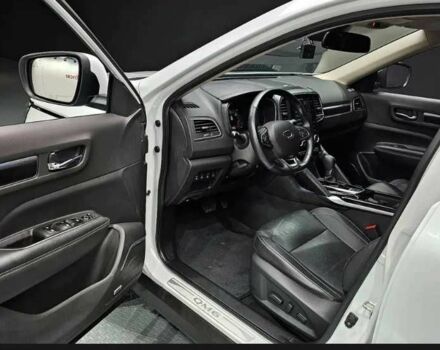 Белый Рено Колеос, объемом двигателя 2 л и пробегом 110 тыс. км за 13800 $, фото 9 на Automoto.ua