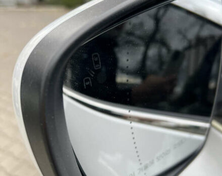 Белый Рено Колеос, объемом двигателя 2 л и пробегом 97 тыс. км за 19800 $, фото 20 на Automoto.ua