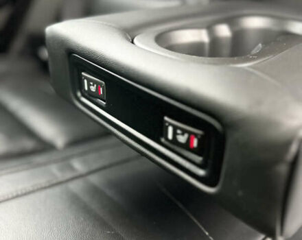 Белый Рено Колеос, объемом двигателя 2 л и пробегом 97 тыс. км за 19800 $, фото 13 на Automoto.ua