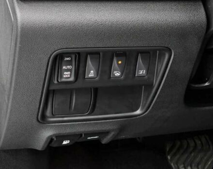 Белый Рено Колеос, объемом двигателя 2 л и пробегом 110 тыс. км за 13800 $, фото 12 на Automoto.ua