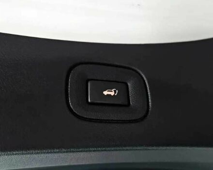 Белый Рено Колеос, объемом двигателя 2 л и пробегом 110 тыс. км за 13800 $, фото 16 на Automoto.ua